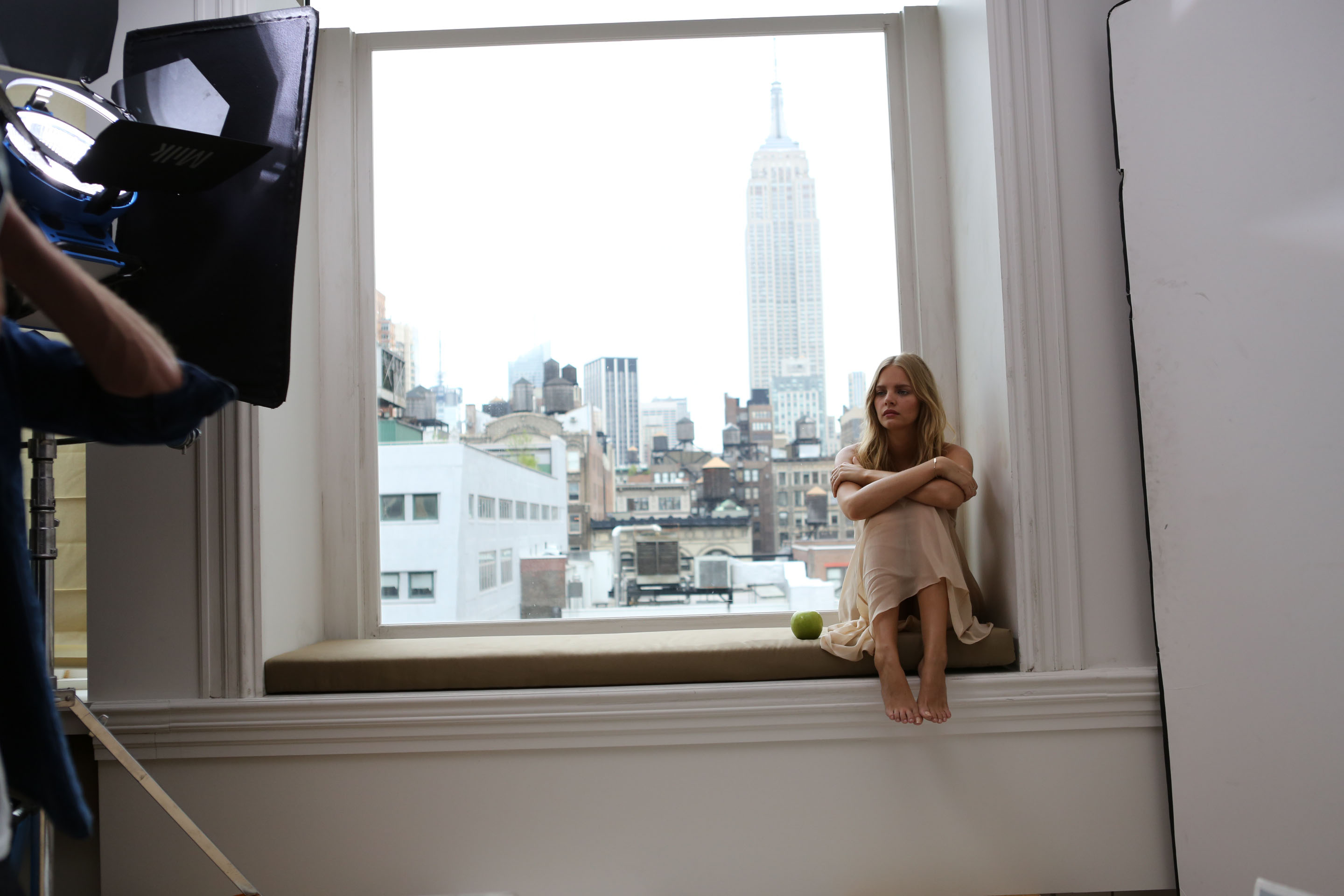 歐舒丹、AA、DKNY生火新作，女人香魅力各自表述