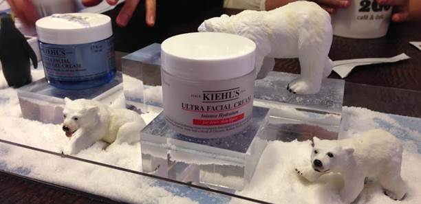 靈感來自發熱衣，極輕冰河保濕很給力