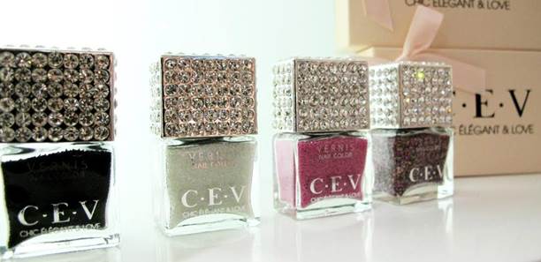 過年逛大街-MIT話題指甲油品牌，台中廣三SOGO有櫃啦!