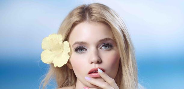 在家彩繪夏日的指尖，繽紛多彩好開心!