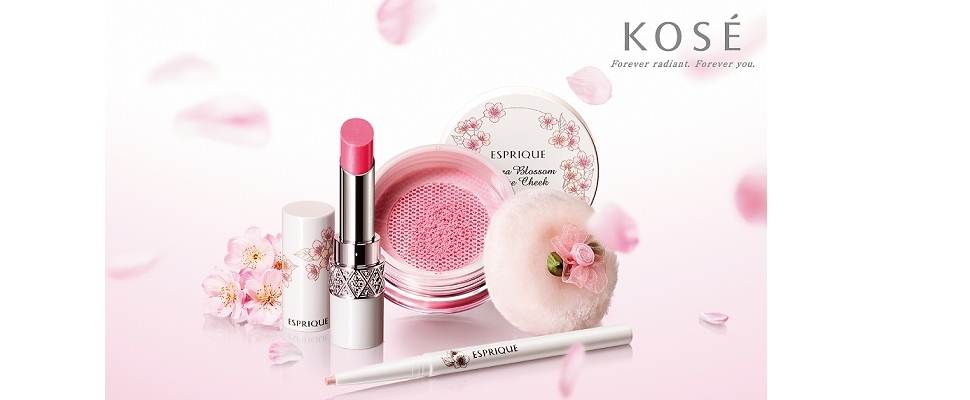 KOSE甜美櫻花色的限定彩妝品浪漫登場！從唇彩、頰彩到眼妝一應俱全｜限定彩妝推薦