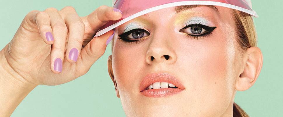 夏天就要變身”芭比妝”！