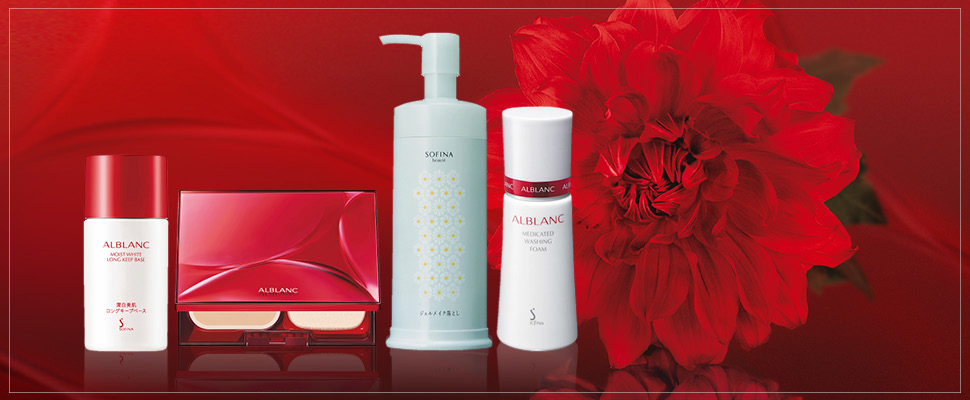 母親節好康情報速遞！SOFINA輕燦光底妝組限量搶購。