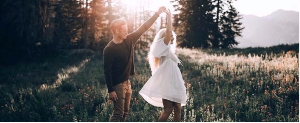 跟他們談戀愛要認真，哪些星座男會「愛妳愛到死」?