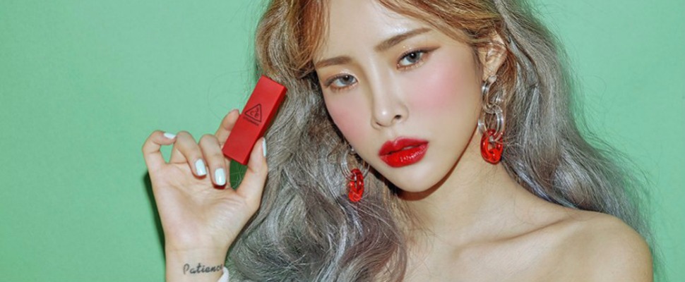 3CE與嘻哈歌手聯名，展現個性叛逆的彩妝Style